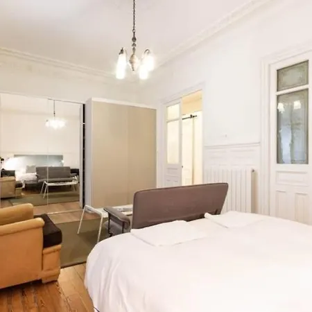 Amazing Down Town, Near Guggenheim. Céntrico *