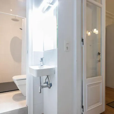 Amazing Down Town, Near Guggenheim. Centrico * 빌바오