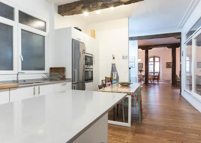 Amazing Down Town, Near Guggenheim. Céntrico Appartamento Bilbao